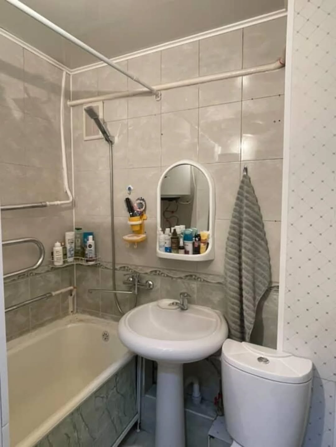 Продам 1 квартиру