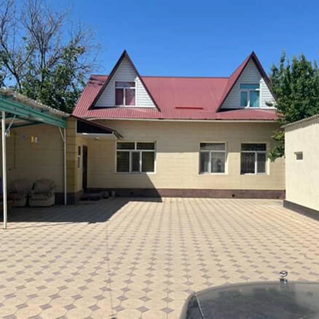Дом 180м² 7 комнатный