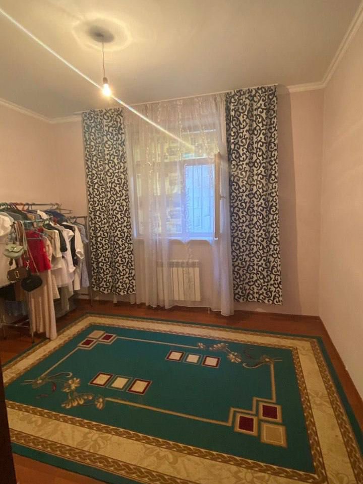 Продается дом с участком