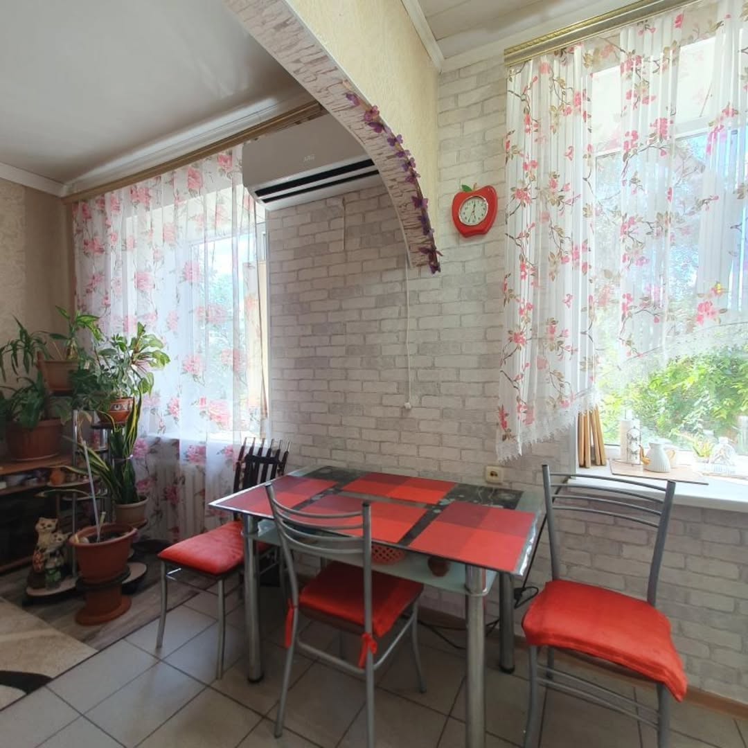 Продам 3-комнатную квартиру