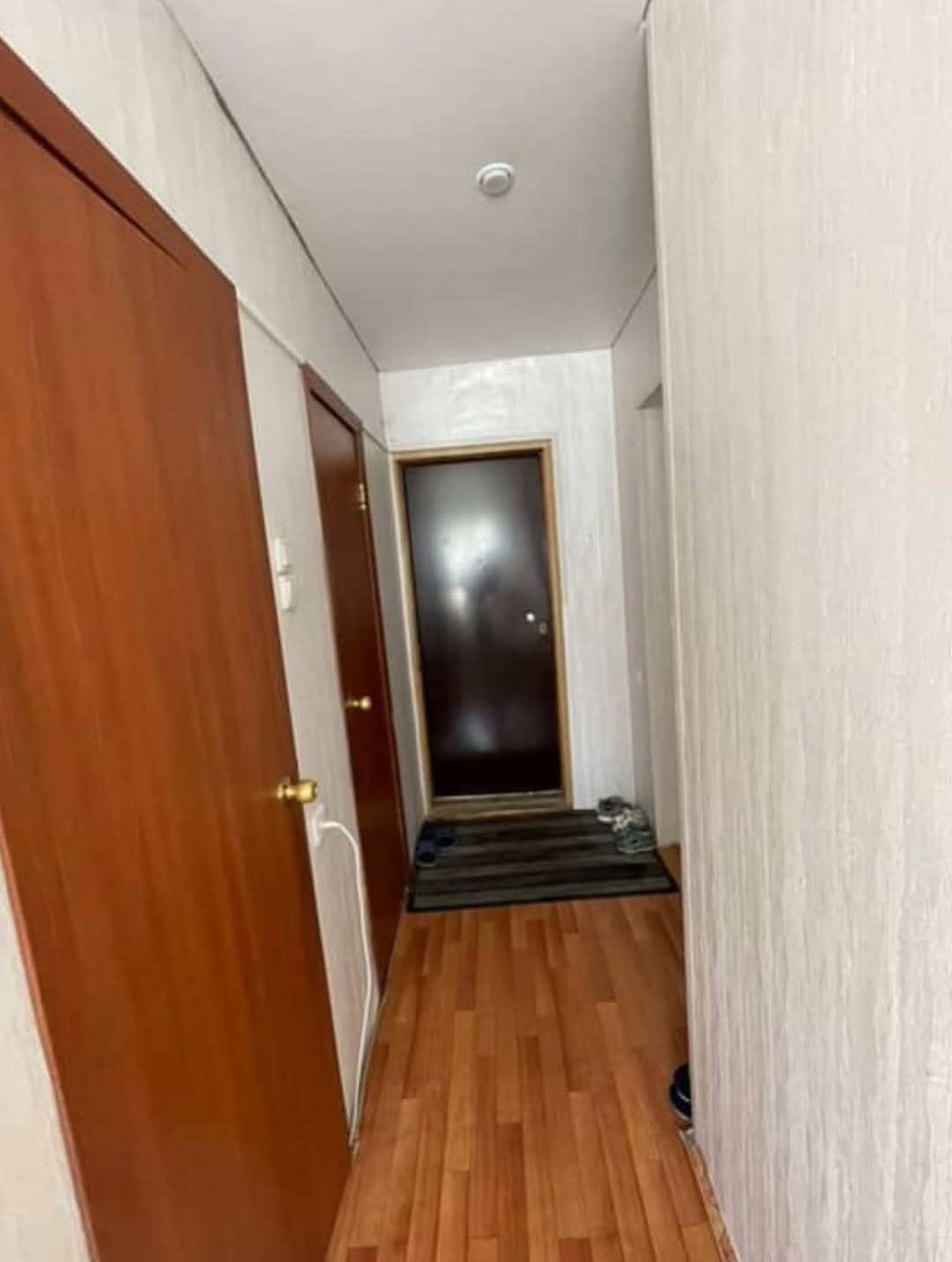 Продам 2-комнатную квартиру