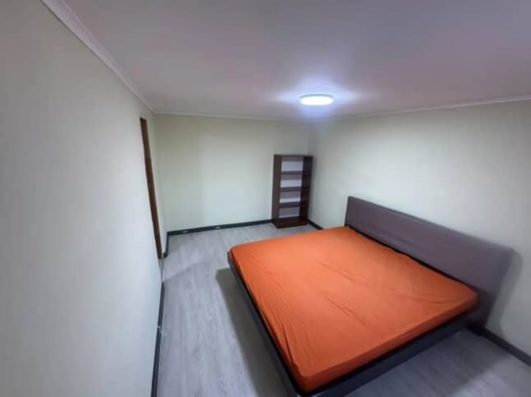 Дом 3 комнаты, 130 м², Жандосова-Мереке