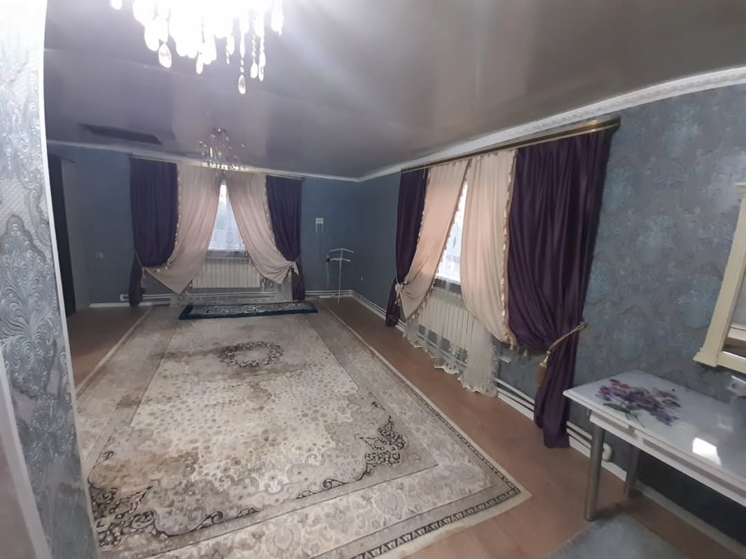 Частный дом в Кирпичном районе