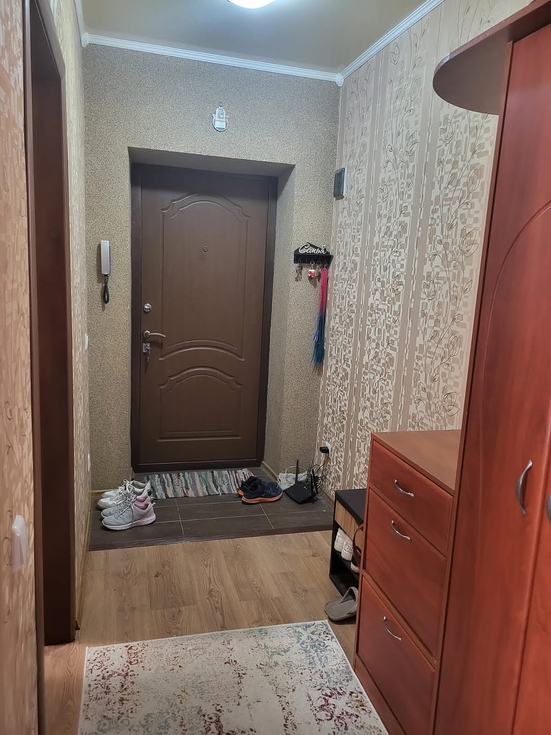Продам 2-комнатную квартиру
