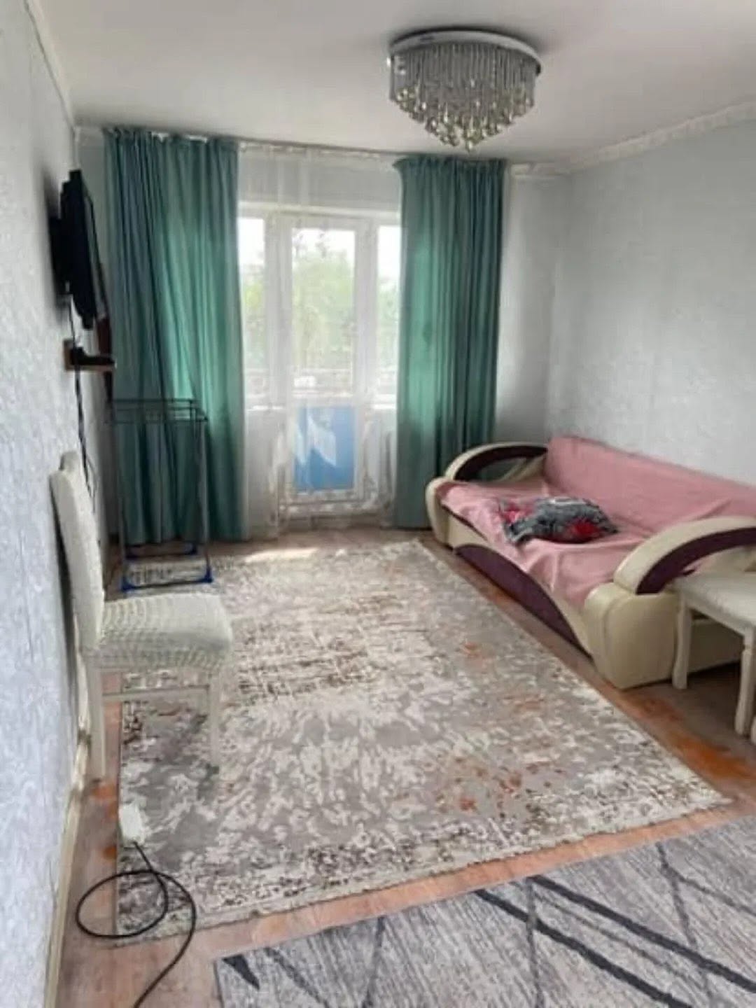Продам 2-комнатную квартиру