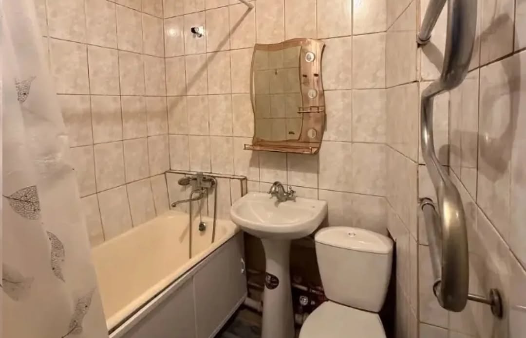 Продается 2 комнатная квартира