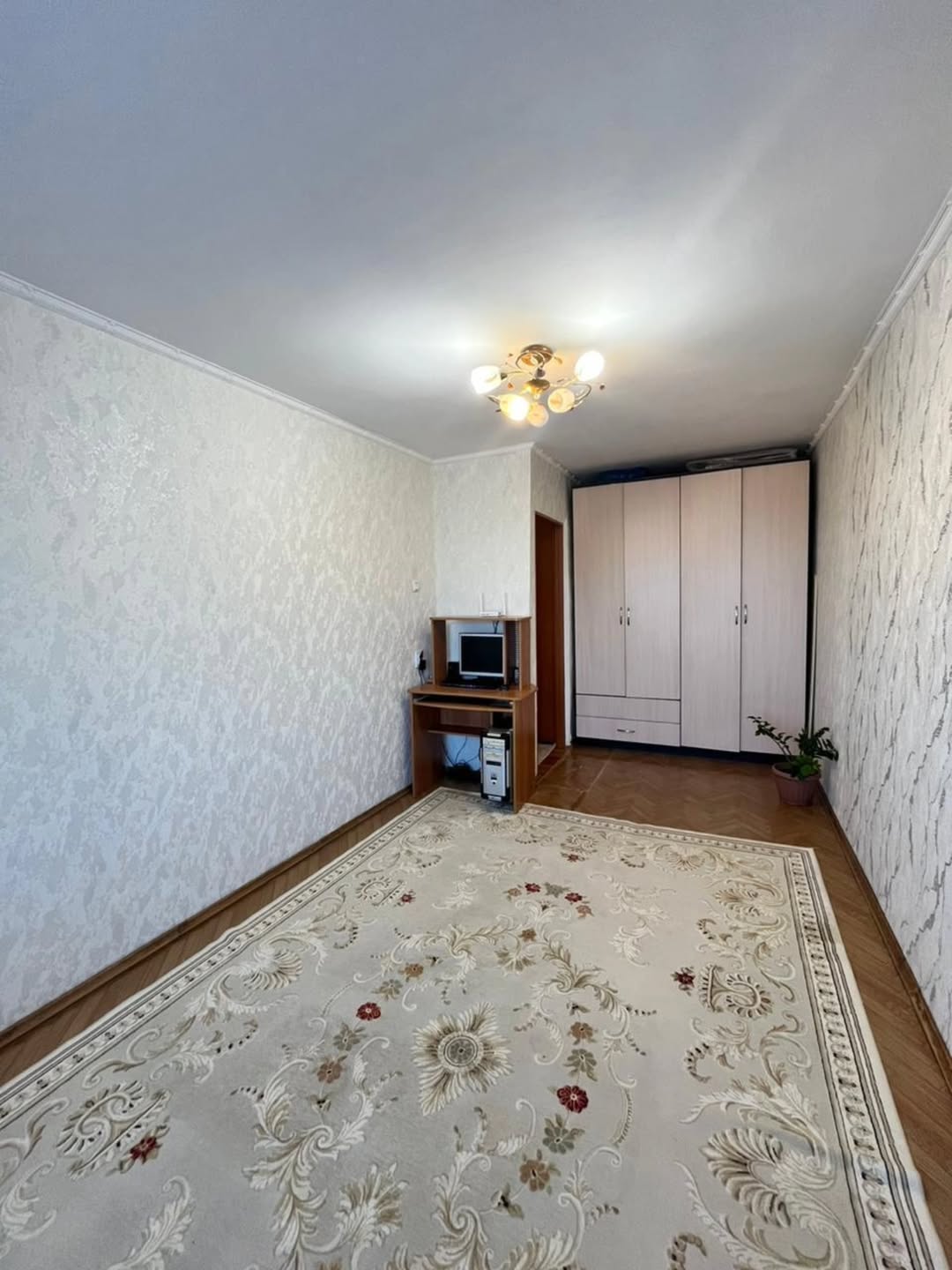 Продам 1-комнатную квартиру
