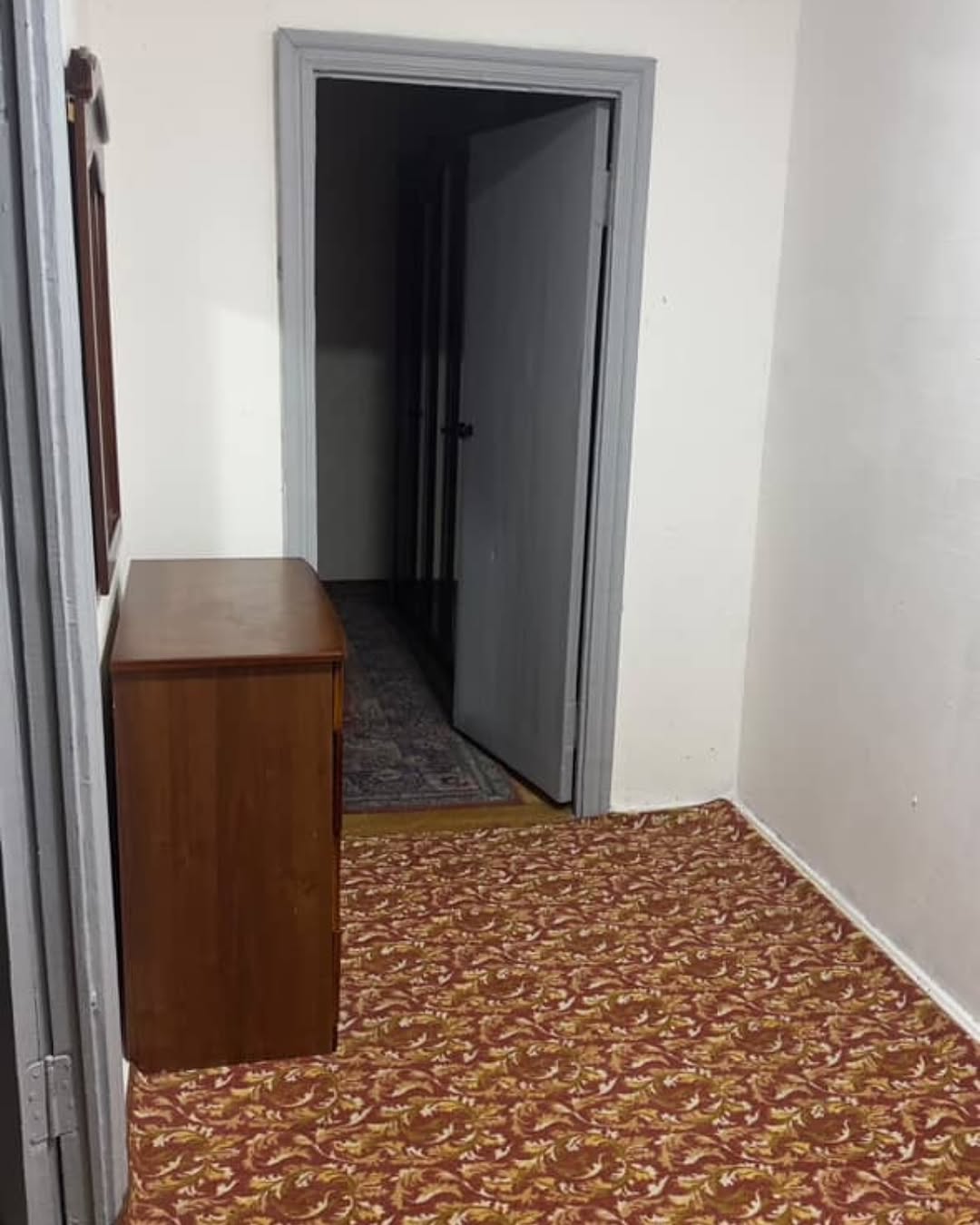 Сдам 2 комнатную квартиру