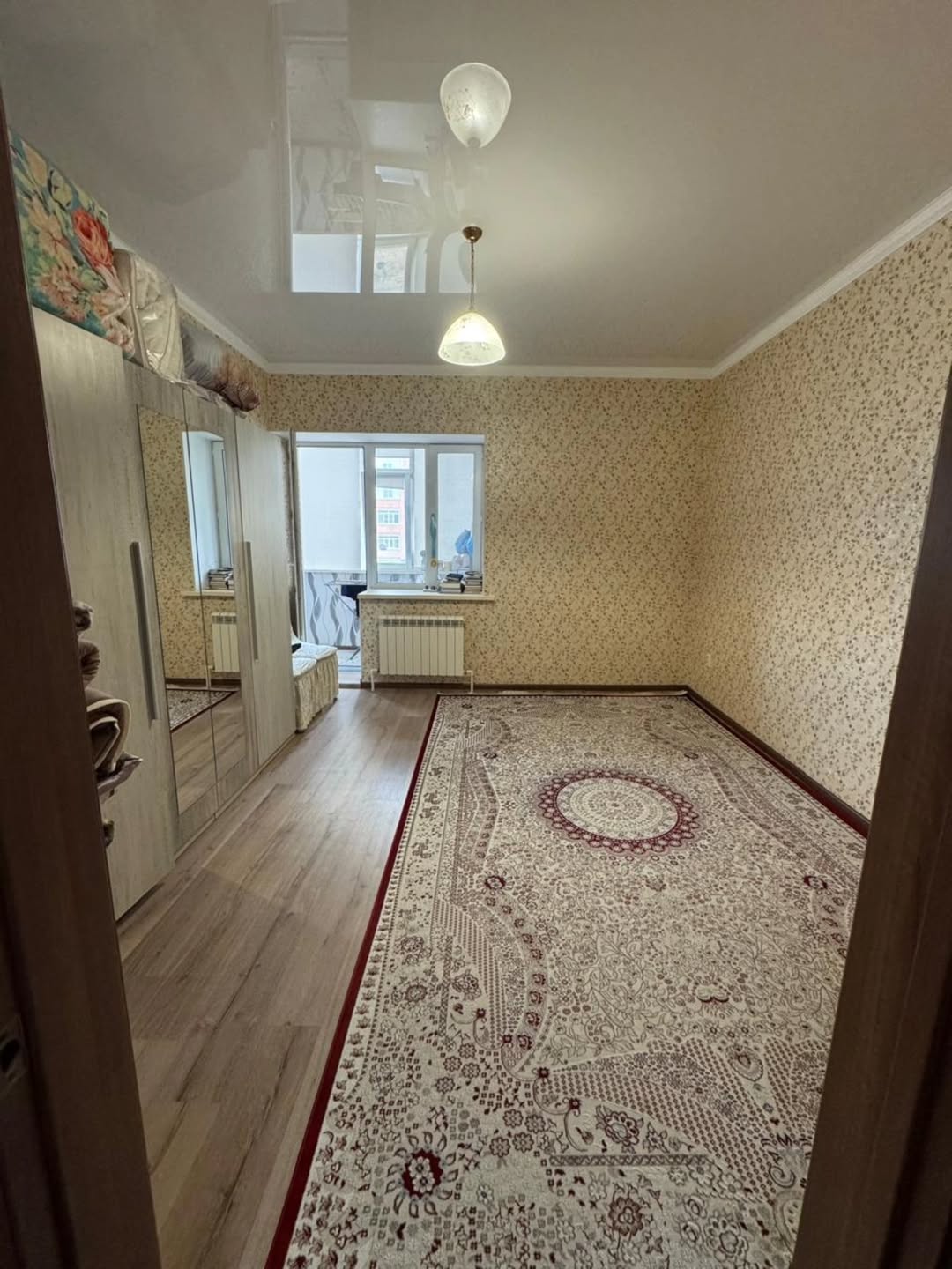 2 бөлмелі пәтер сатылады