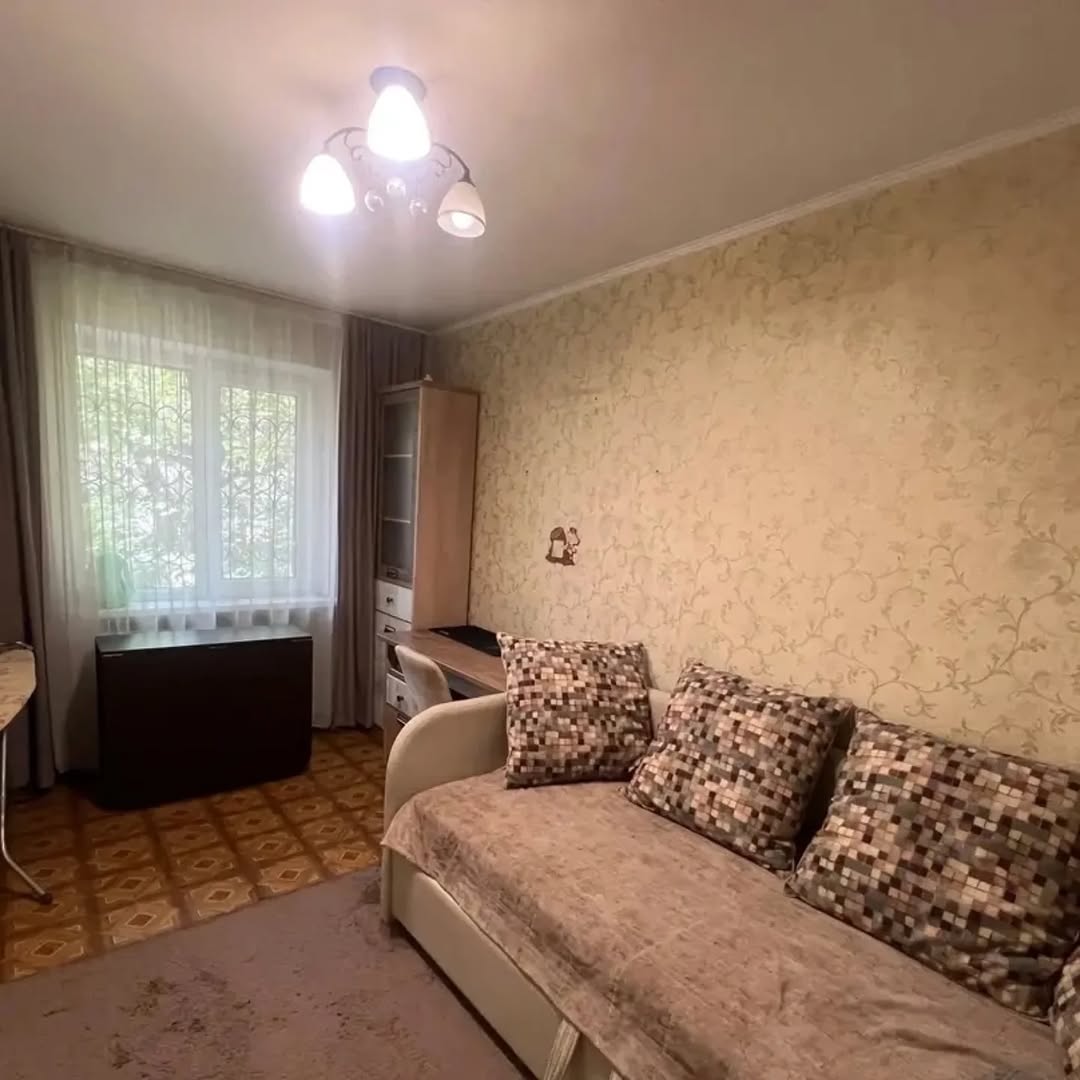 Продается 3 комнатная квартира