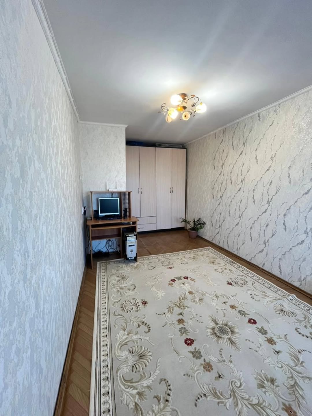 Продам 1-комнатную квартиру