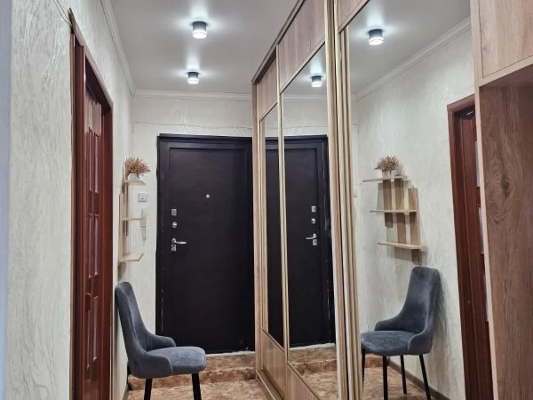 Продам 2-комнатную квартиру
