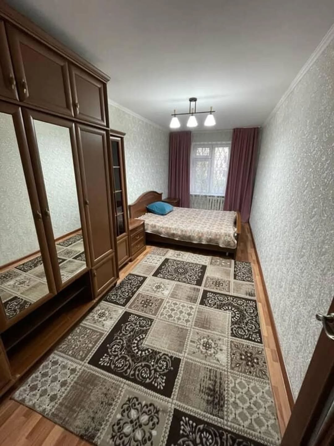 Продам 3-комнатную квартиру в Алмалинском районе