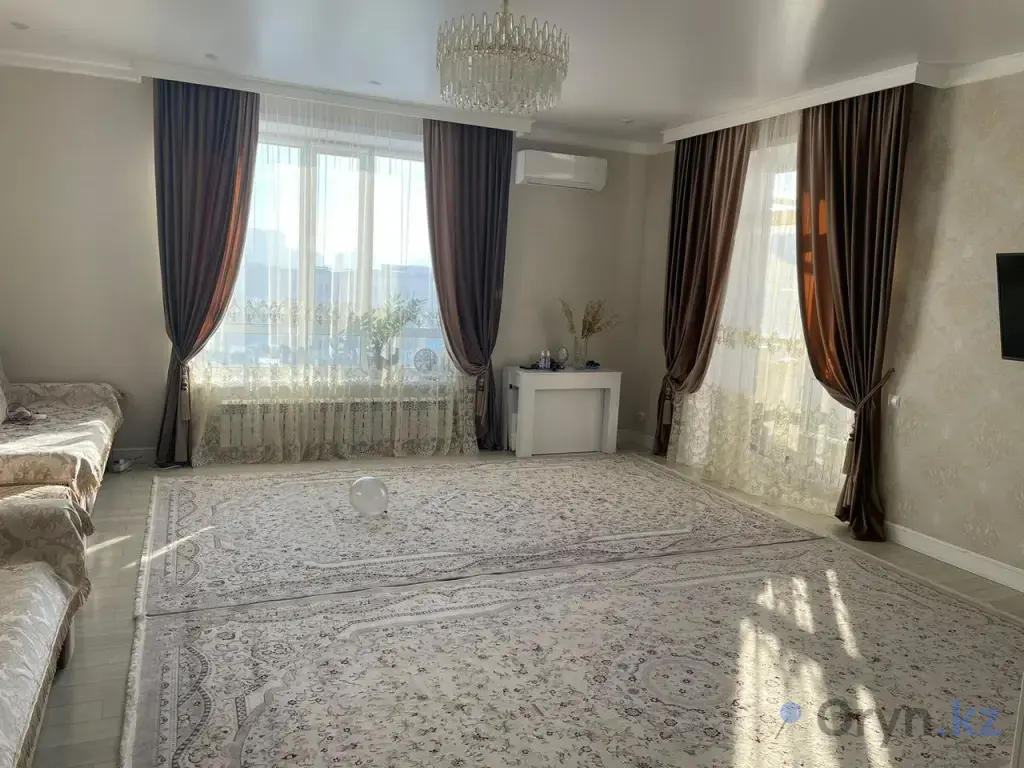 Продажа 2-к квартиры 82м² 10/10 этаж