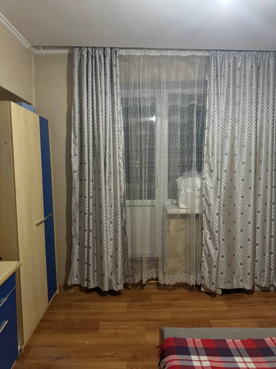 Срочно 2қыз керек