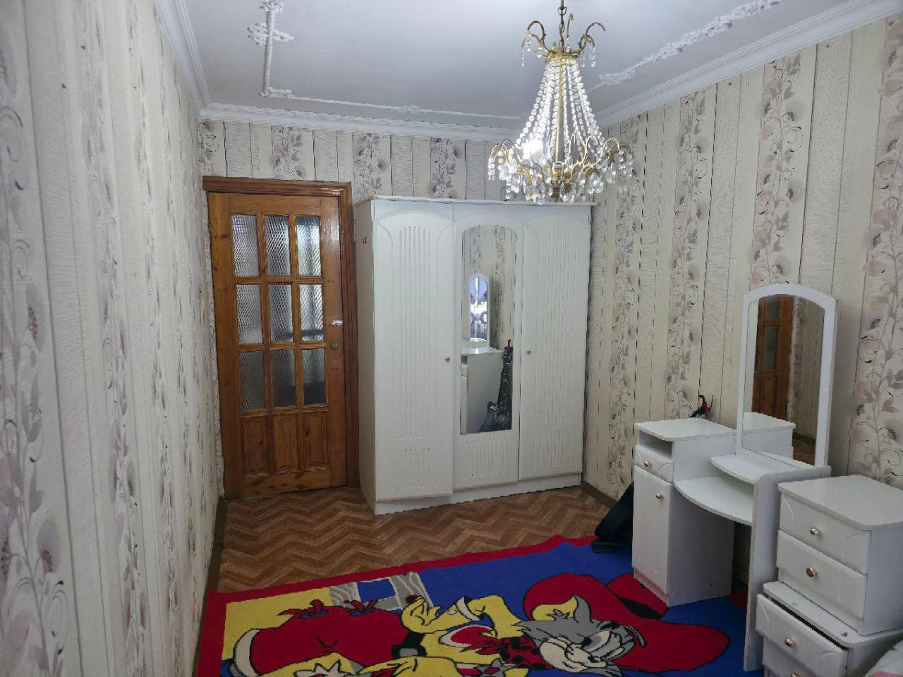 Сдам 3 комнатную квартиру