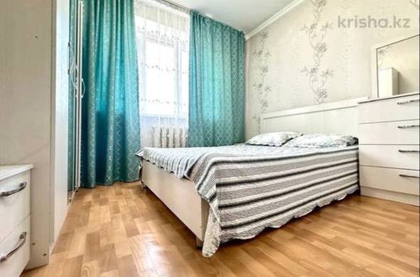 Ищем ОДНУ ДЕВУШКУ в спальню