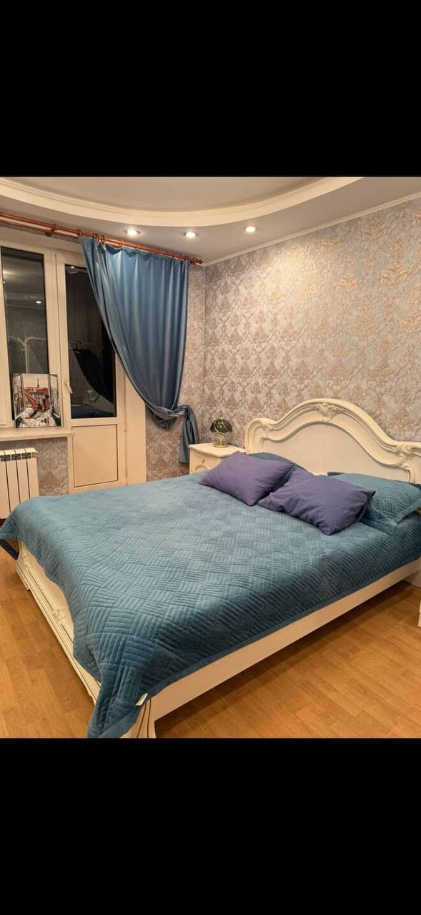 Подселение 1 қыз керек
