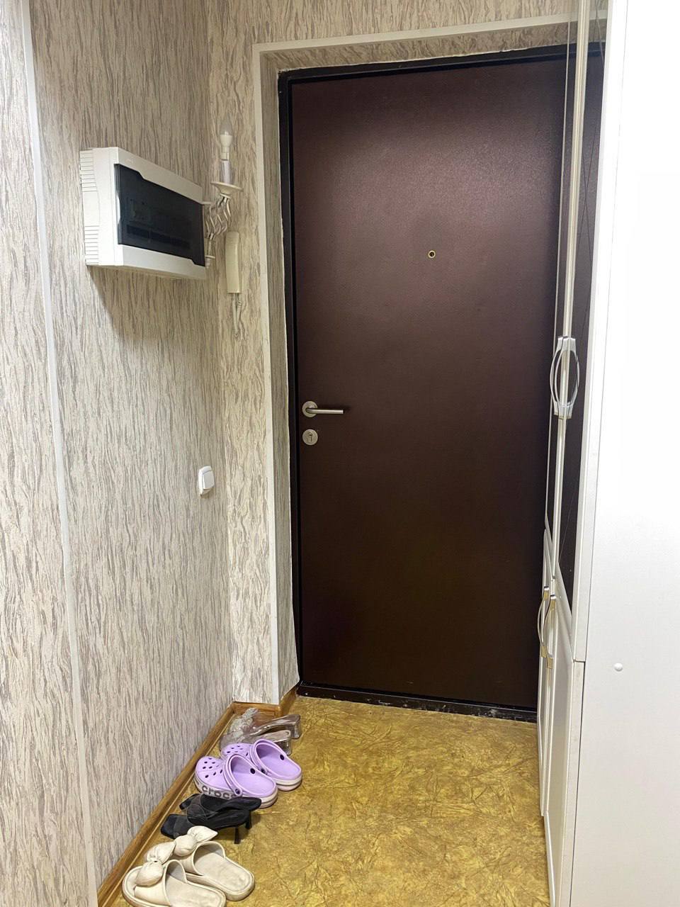 Подселение 3 қыз іздейміз
