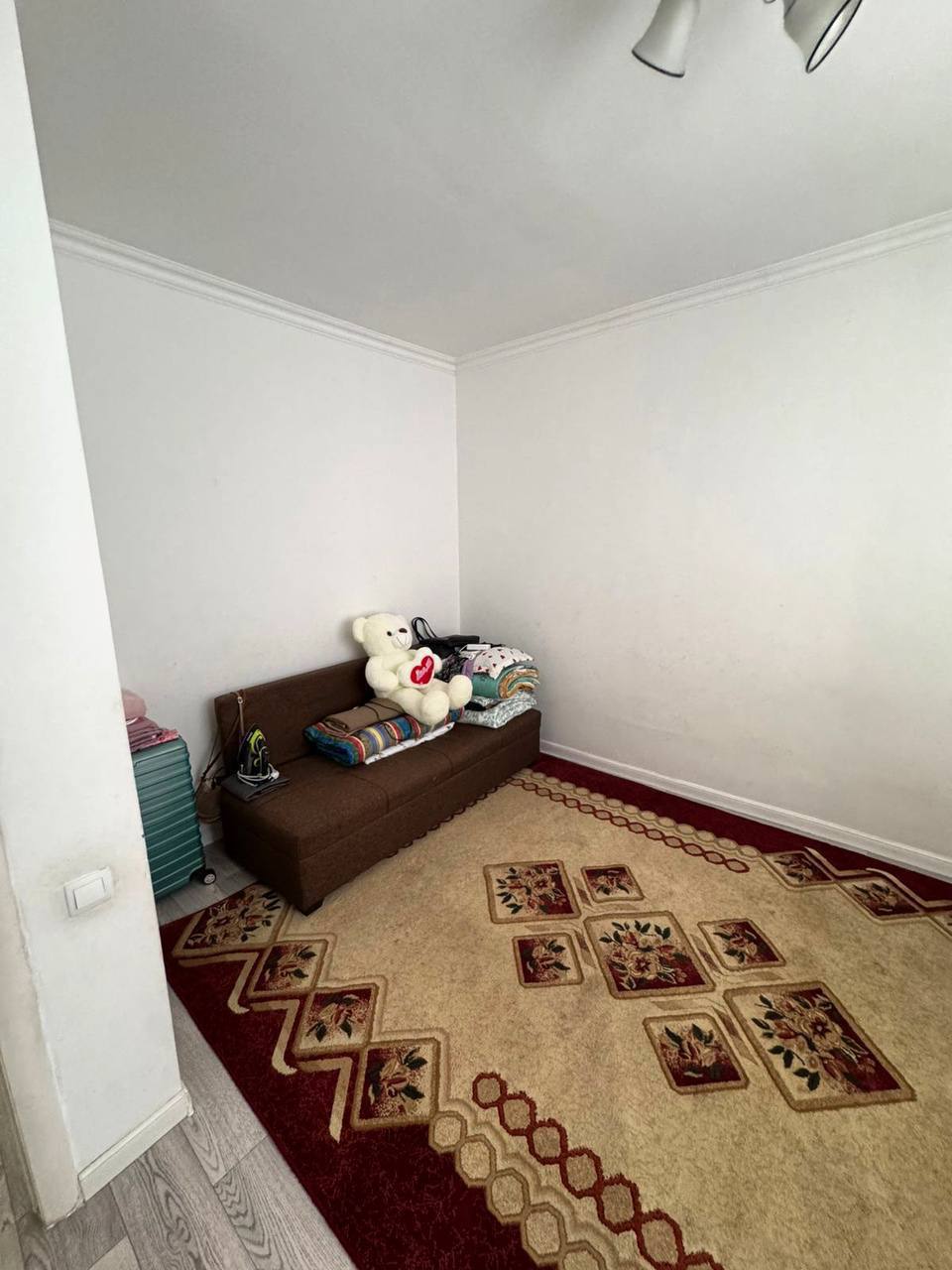 Подселение 1 қыз іздейміз