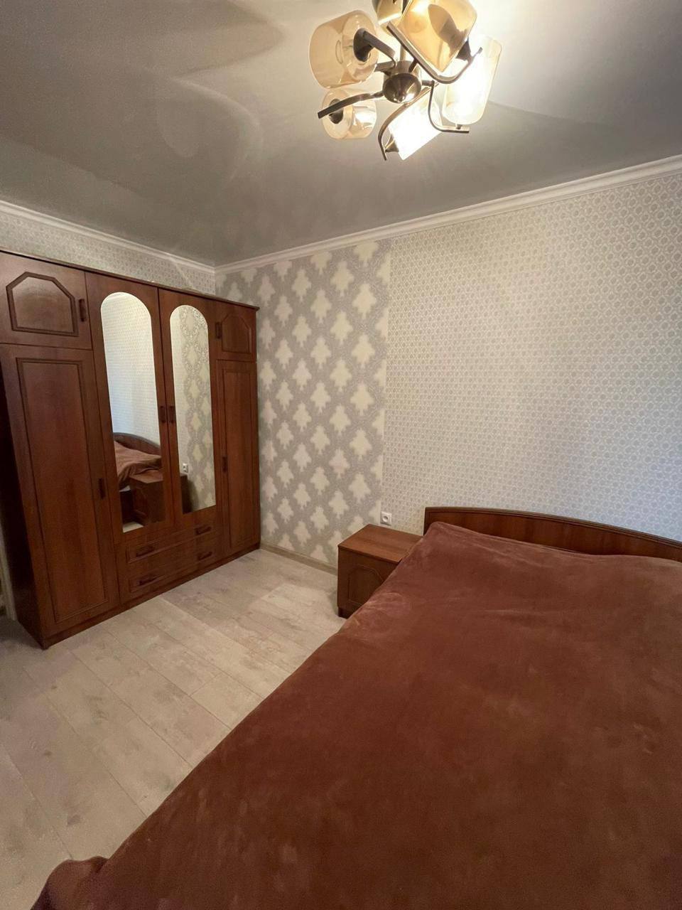 Срочно ищем 1 девушку на подселение