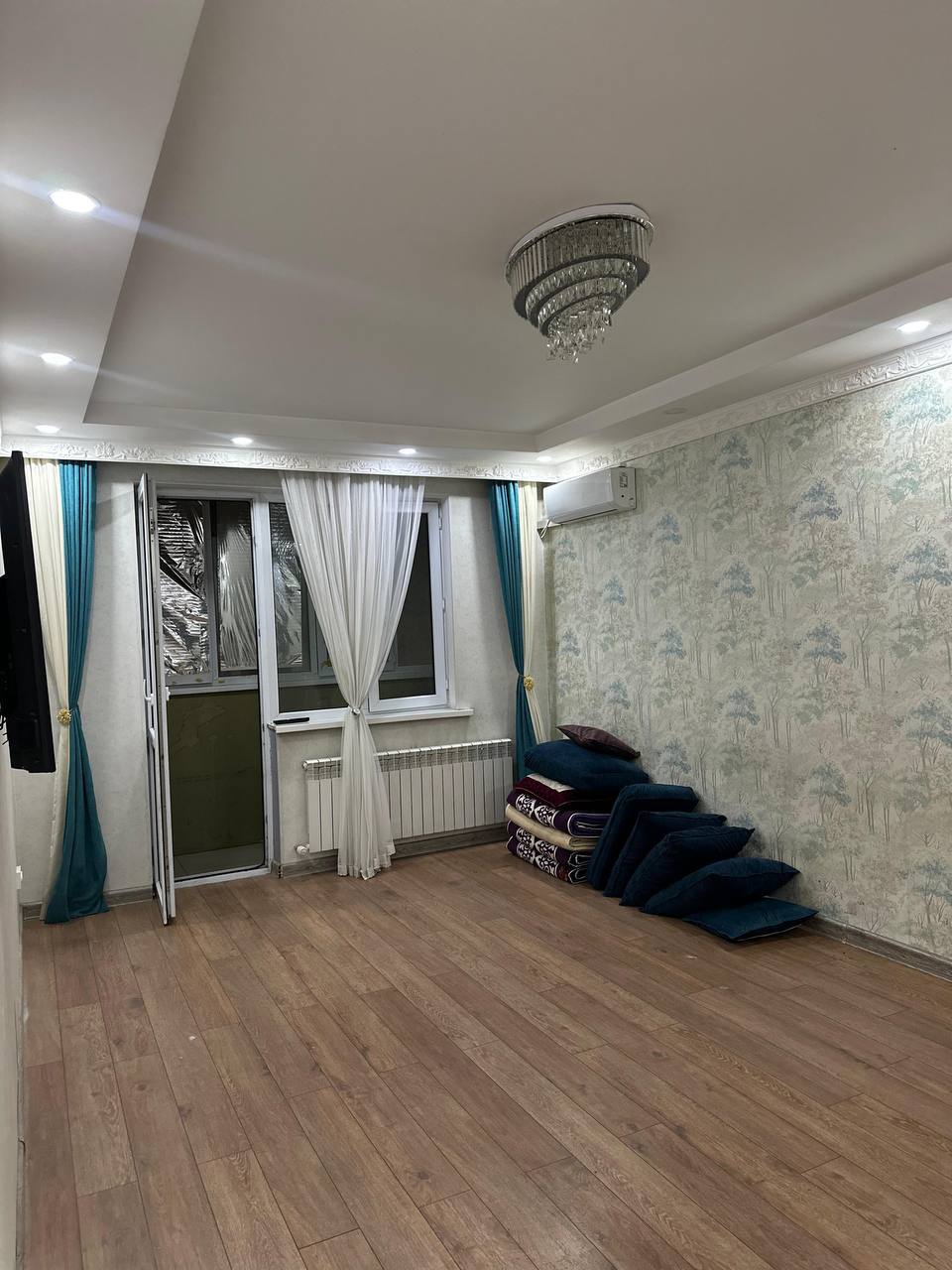 Подселение девушек в 3-комнатную квартиру