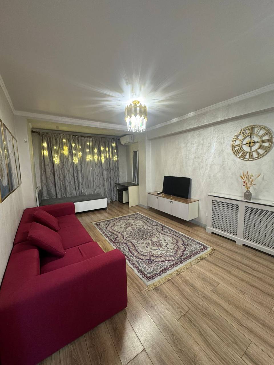 Подселение 1 кыз керек іздейміз