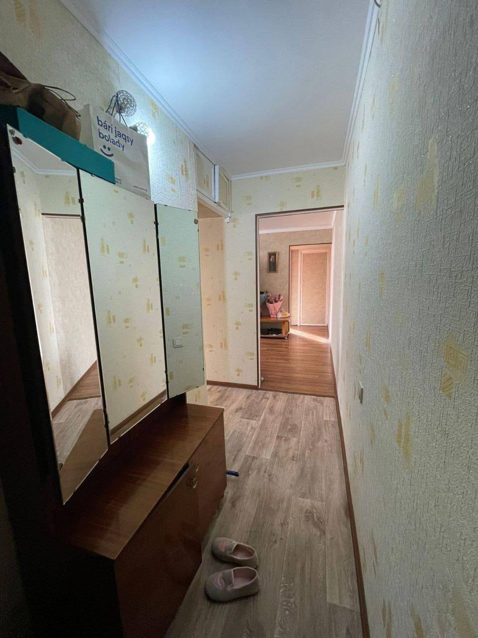2 ком.кв-8 микрорайон