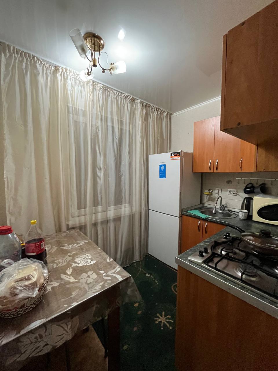 СРОЧНО ищем 1 девушку в зал на долгий срок