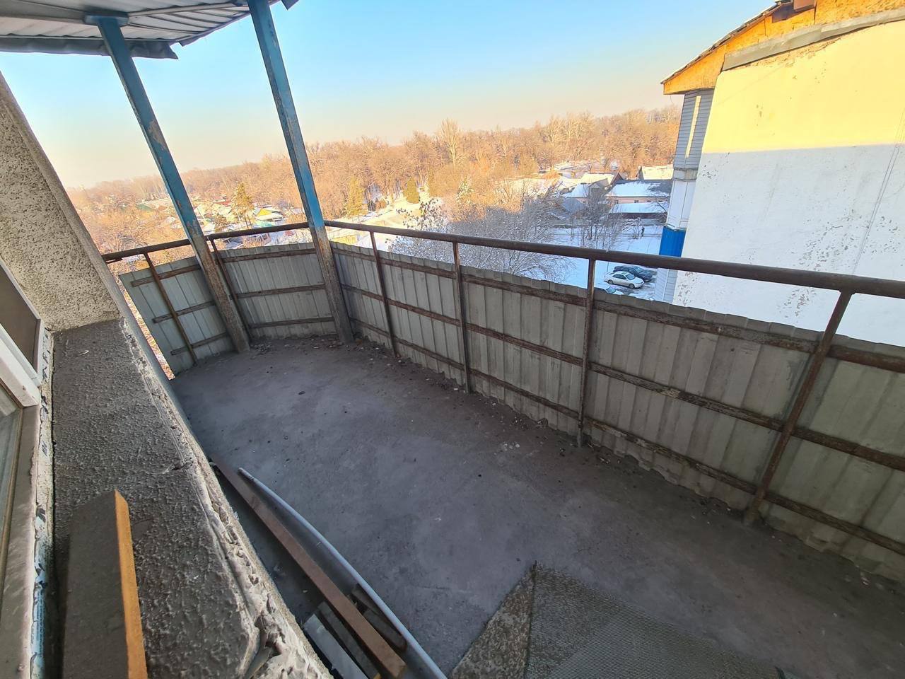 Подселениеге 3 қыз қажет