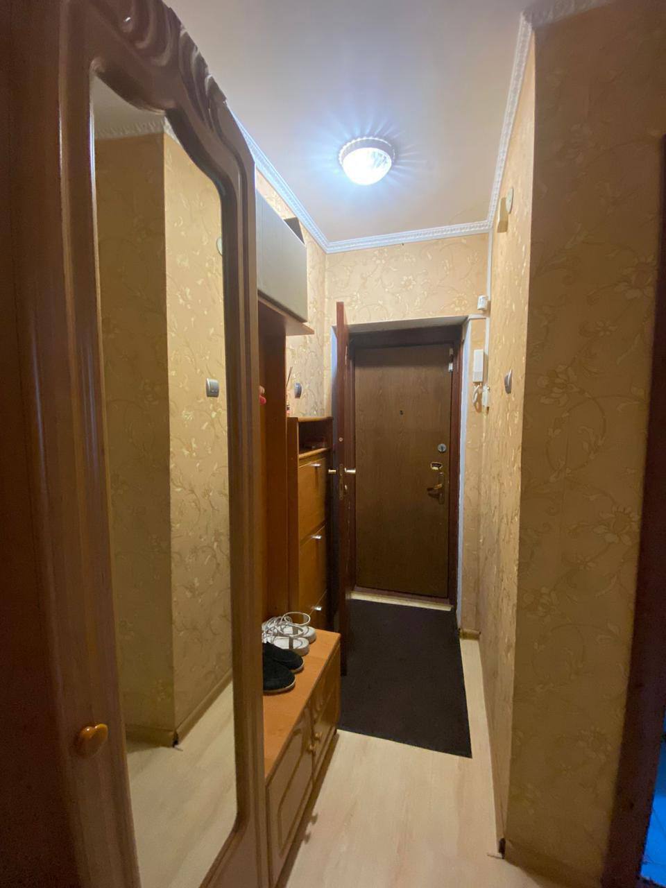 Ищем одну девочку на подселение