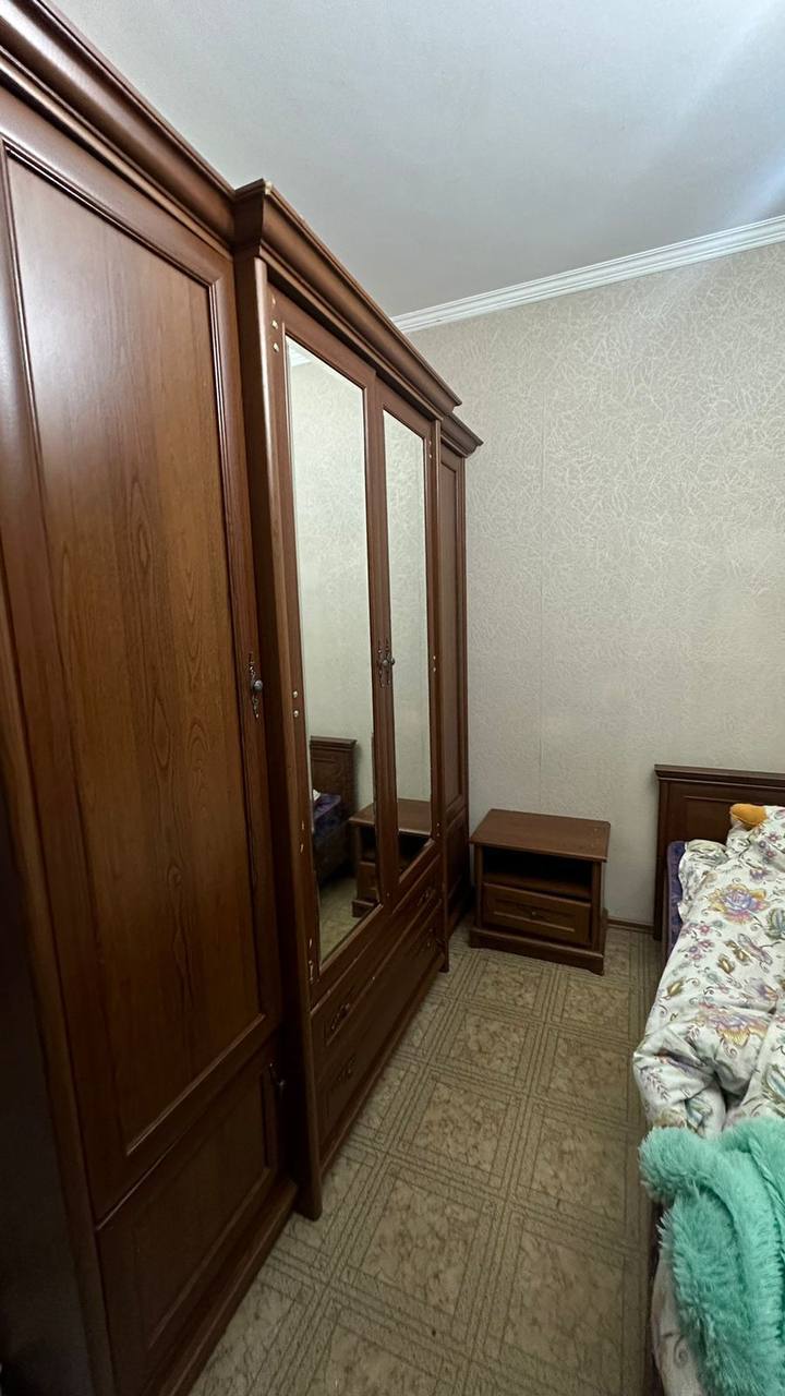Срочно ищем 1 девушку на подселение