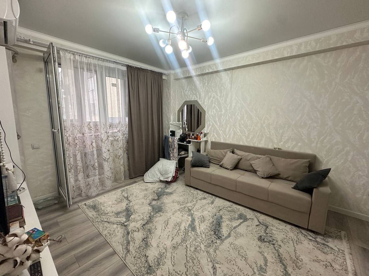 Ищу девушку на подселение